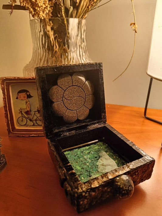 Handmade Resin Box with Natural Shell Powder