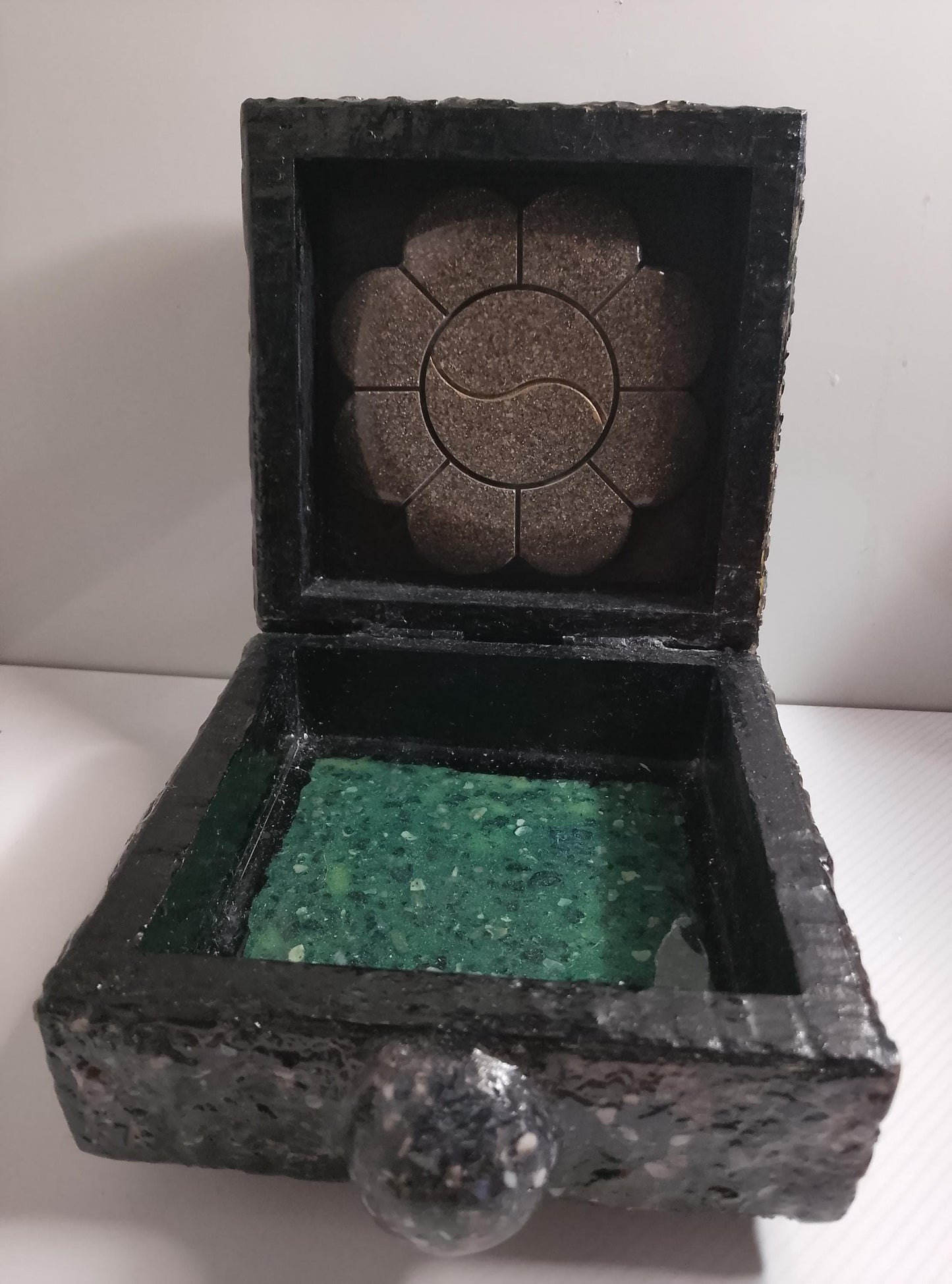 Handmade Resin Box with Natural Shell Powder