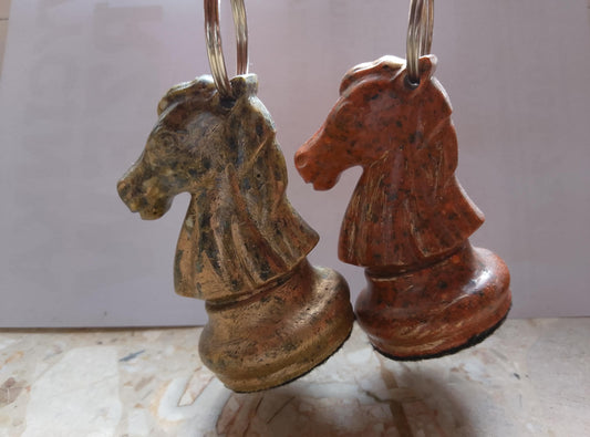 Handmade Chess Keychain Set – Romantic Gift for Couples, Resin & Shell Powder Art